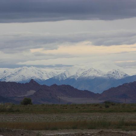 Golden Gobi Hostel & Tours Улан-Батор Экстерьер фото